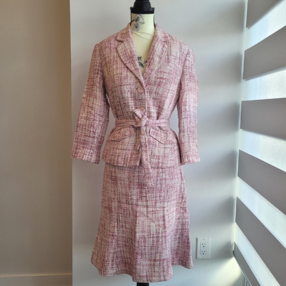 💐SOLD💐Reitmans Pink Tweed Skirt and Blazer Set